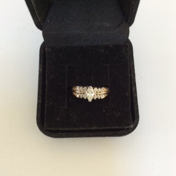 🌟🌸HOST PICK 🌟🌸 NWT 14K GOLD & GENUINE DIAMOND RING MSRP $2,595 - Picture 6 of 7